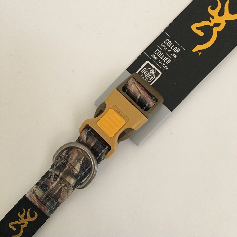 NEW (L) Dog Collar Adjustable Camouflage Pattern Reflective Stitching